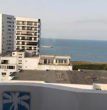 Eva's Place By The Sea Apartment